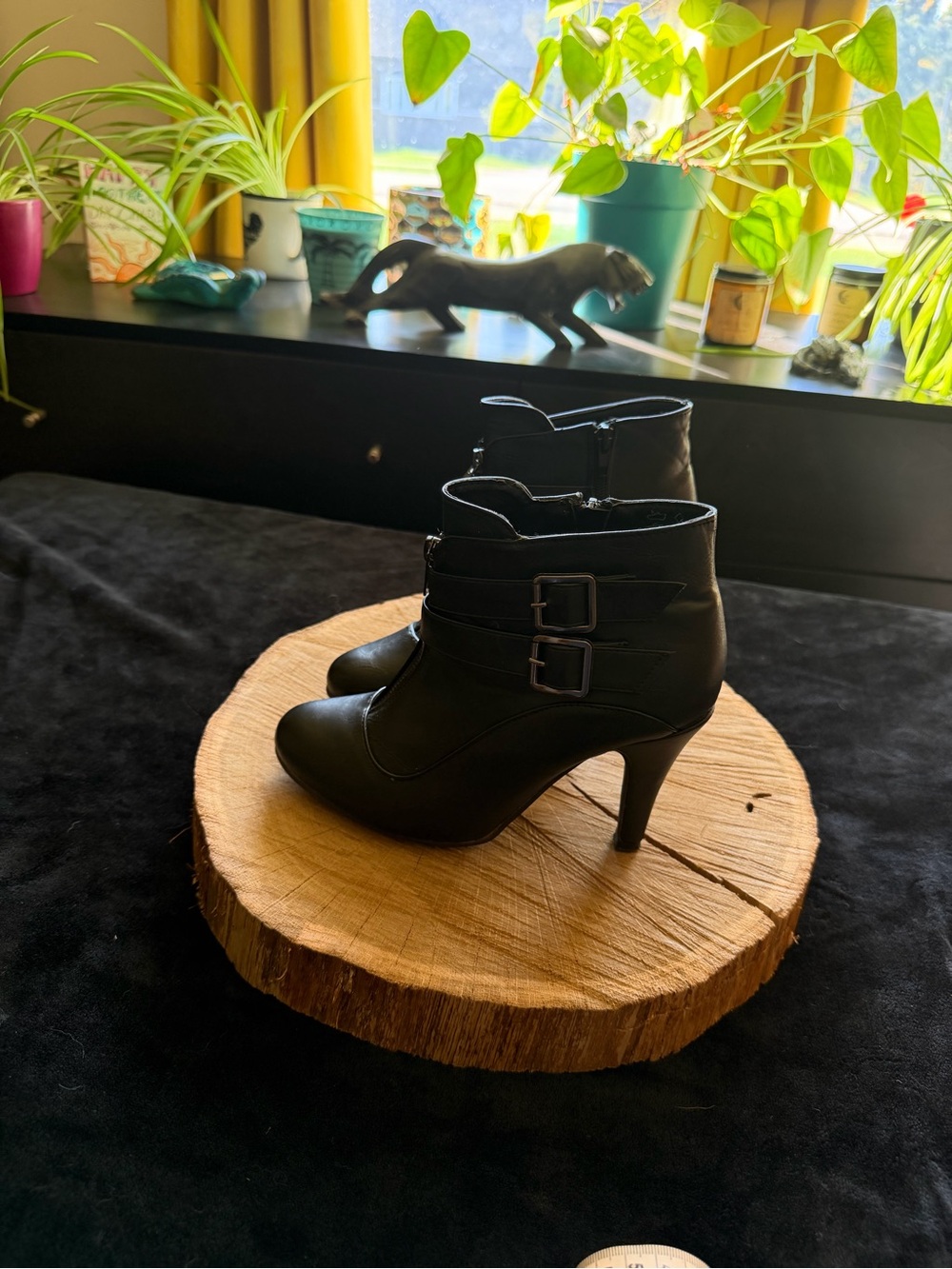 Black Women's Ankle Boots with Buckle Straps